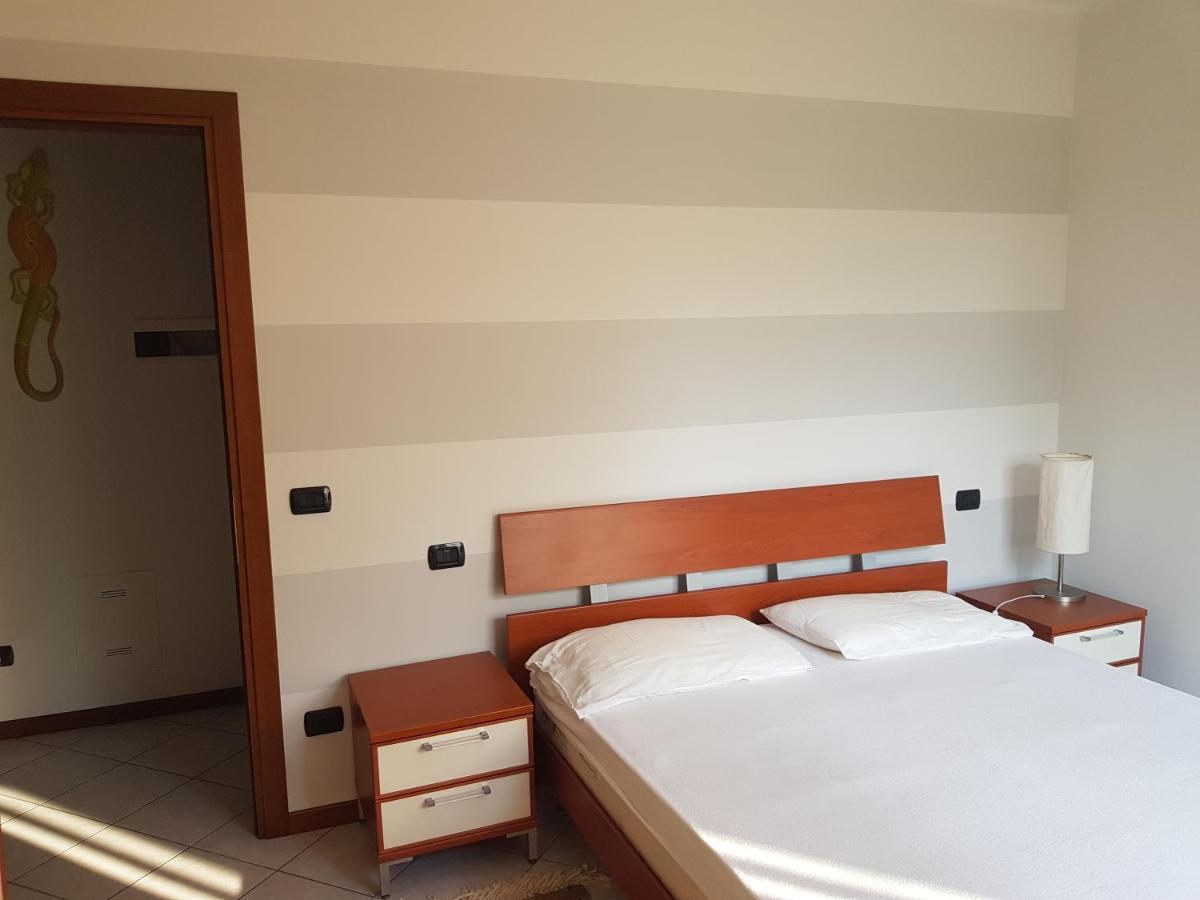 Casa Paradiso Del Garda Манерба-дель-Гарда Экстерьер фото