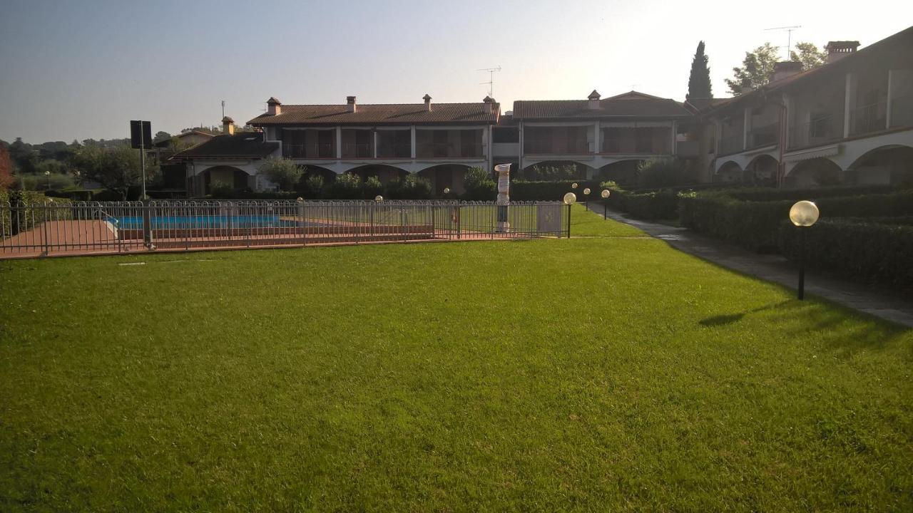 Casa Paradiso Del Garda Манерба-дель-Гарда Экстерьер фото